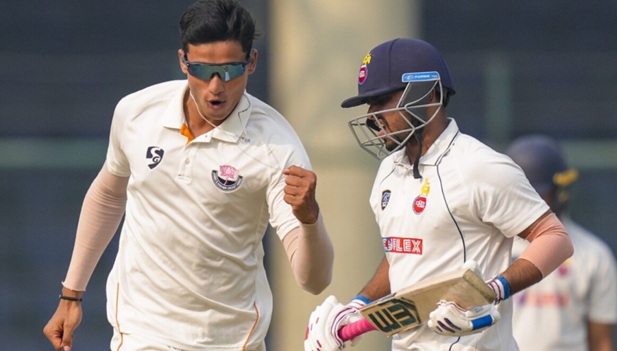 Delhi Cricket Team vs Jammu and Kashmir Cricket Team Match Scorecard